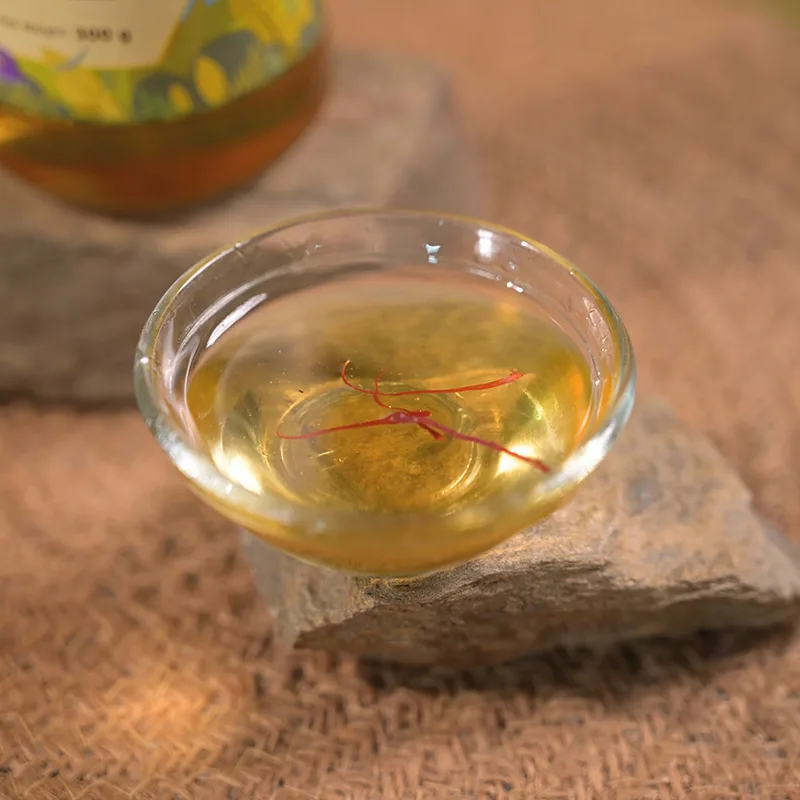 Saffron Acacia Honey - image 2