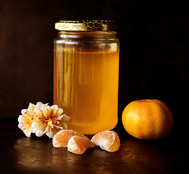 Natural honey jars and dry fruits